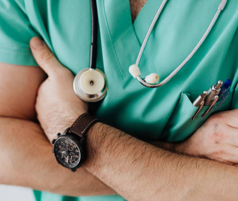 Doctor warmly welcoming a patient at Health Priority Support